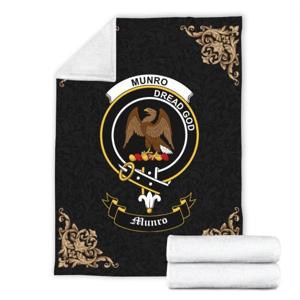 Munro Crest Tartan Premium Blanket Black For Cheap